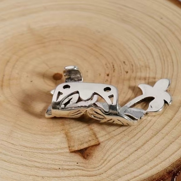 Ear Cuff Earring Womens Adjustable Non-Piercing Leaf & Flower Sterling Plated - Picture 4 of 6